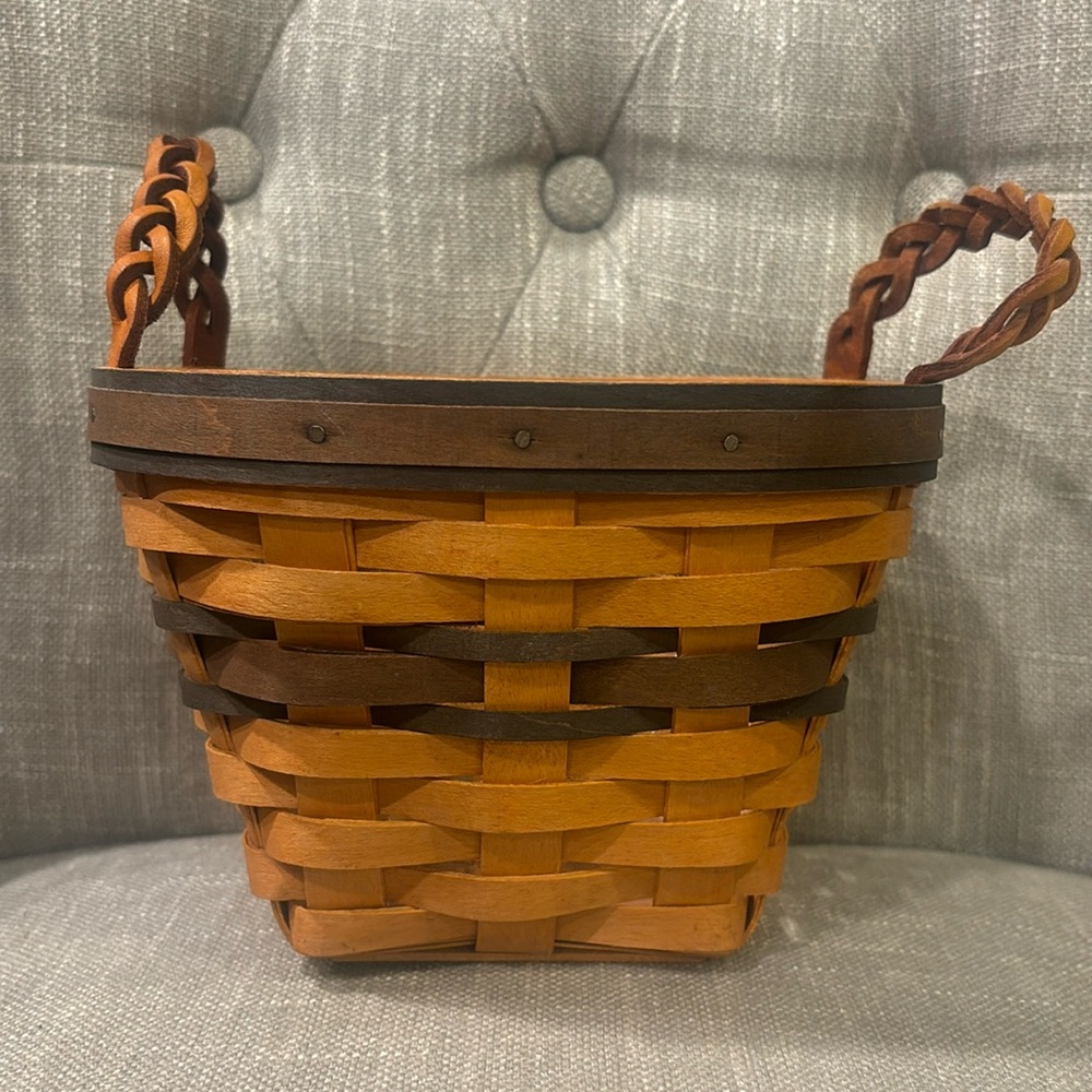 Longaberger 1999 Collector’s Club Basket